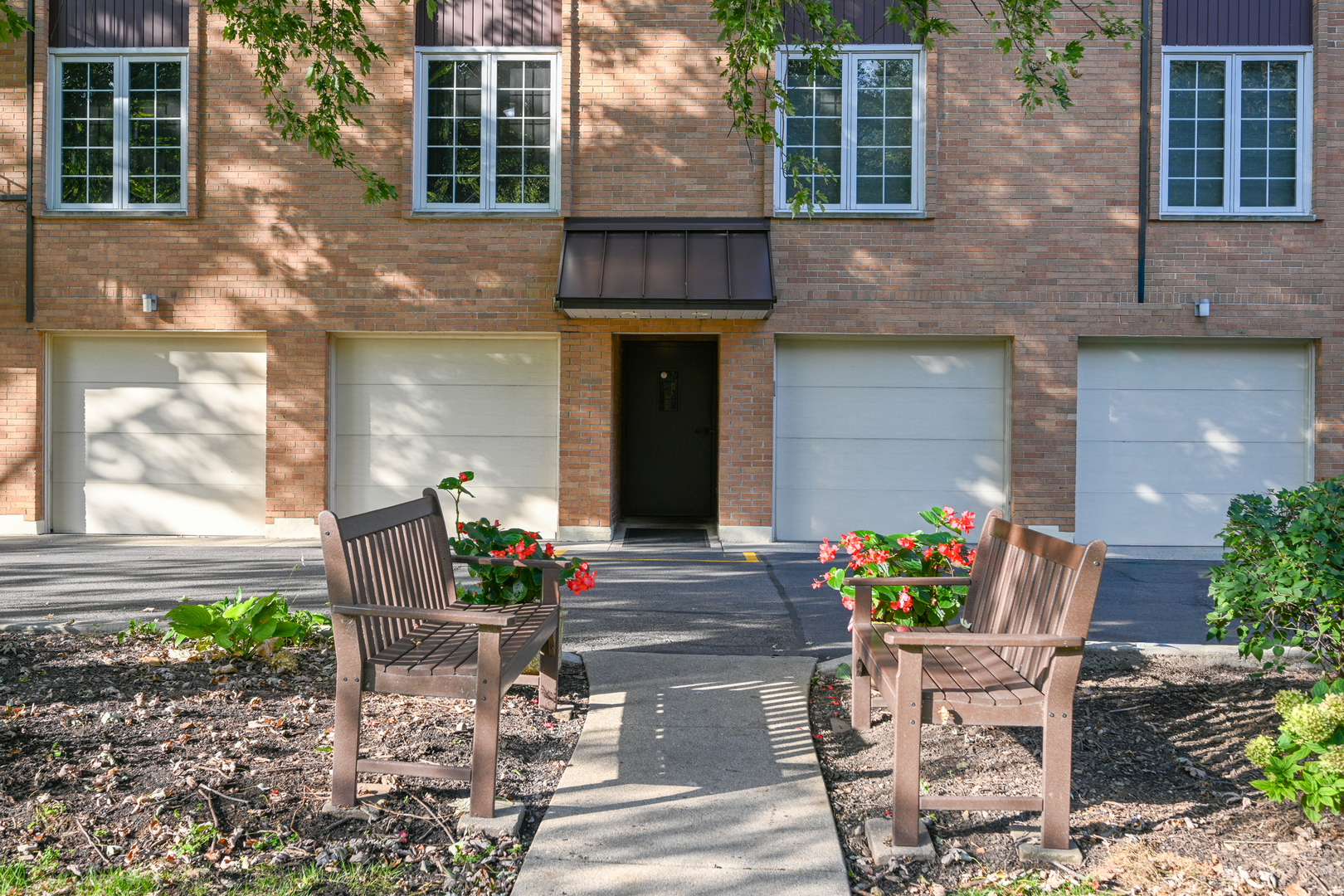 441 N Park Boulevard #5K, Glen Ellyn, IL 60137
