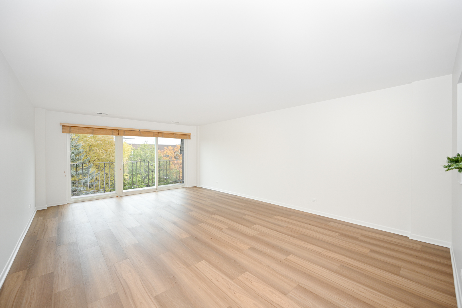 441 N Park Boulevard #5K, Glen Ellyn, IL 60137