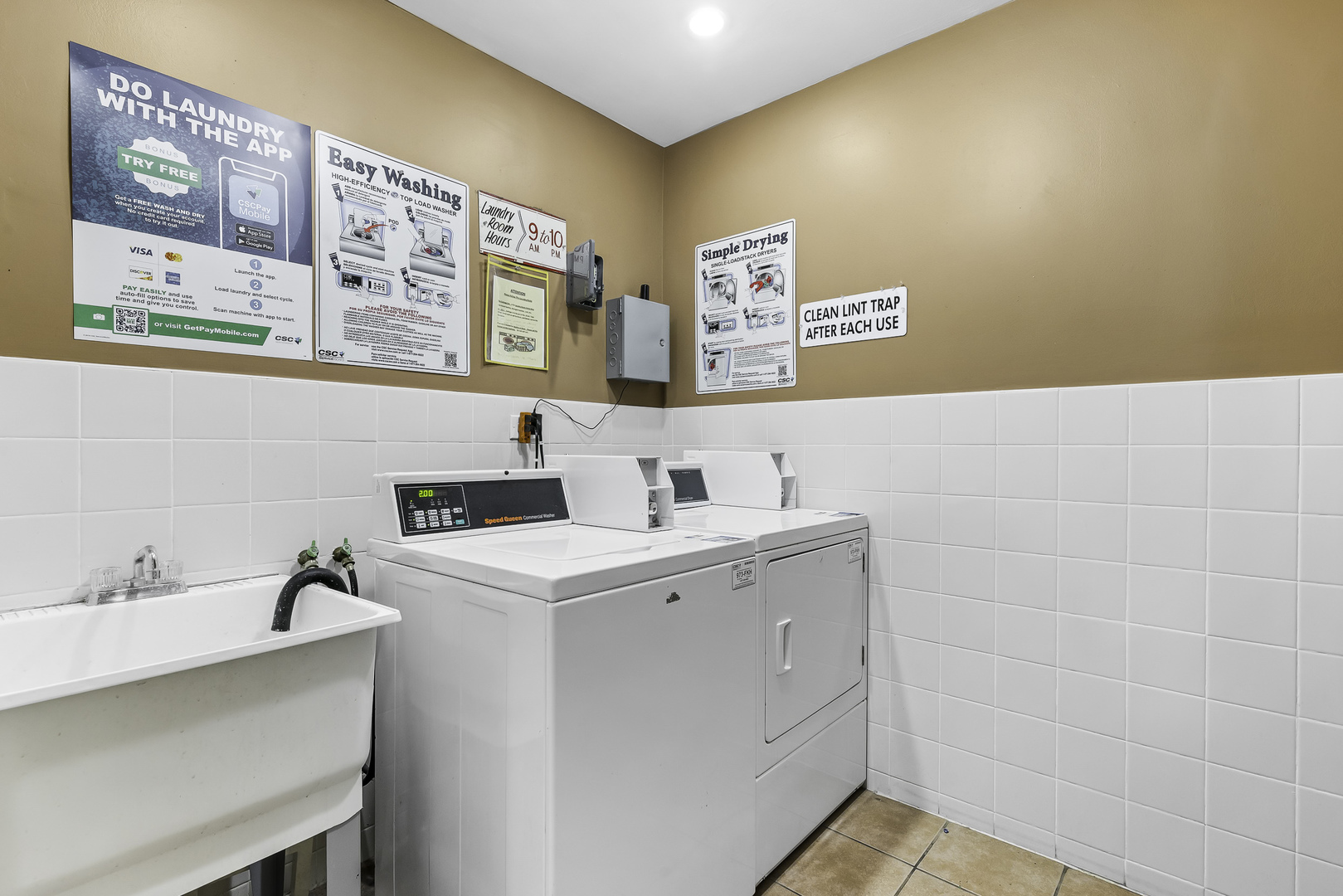 8232 Niles Center Road #304, Skokie, IL 60077