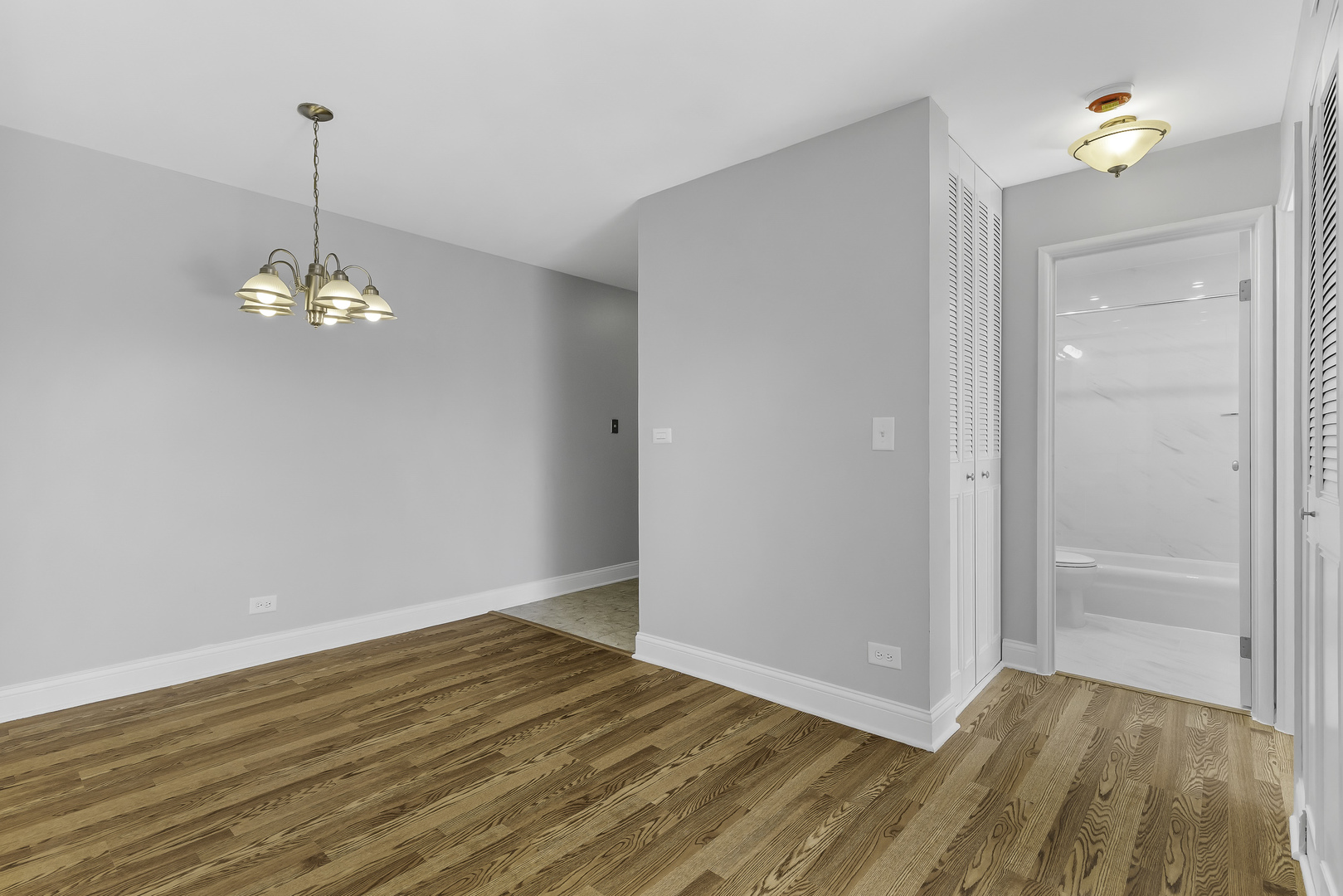 8232 Niles Center Road #304, Skokie, IL 60077