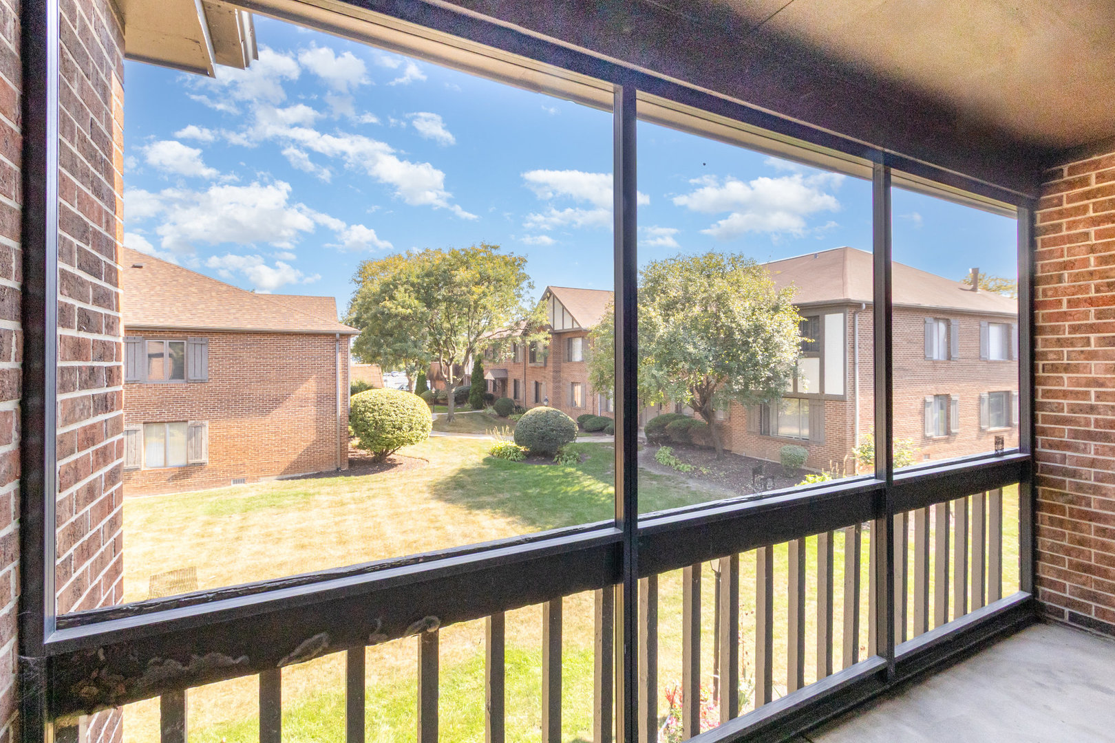 52 Parliament Drive #127, Palos Heights, IL 60463