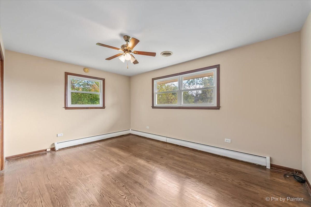 24251 W Bayview Road, Antioch, IL 60002