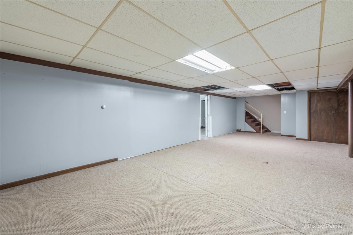 24251 W Bayview Road, Antioch, IL 60002