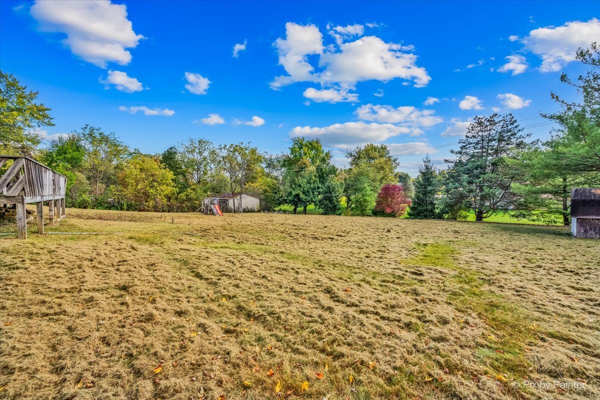 24251 W Bayview Road, Antioch, IL 60002
