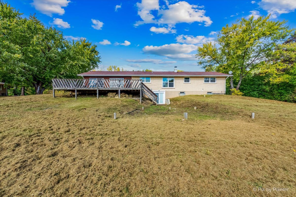 24251 W Bayview Road, Antioch, IL 60002