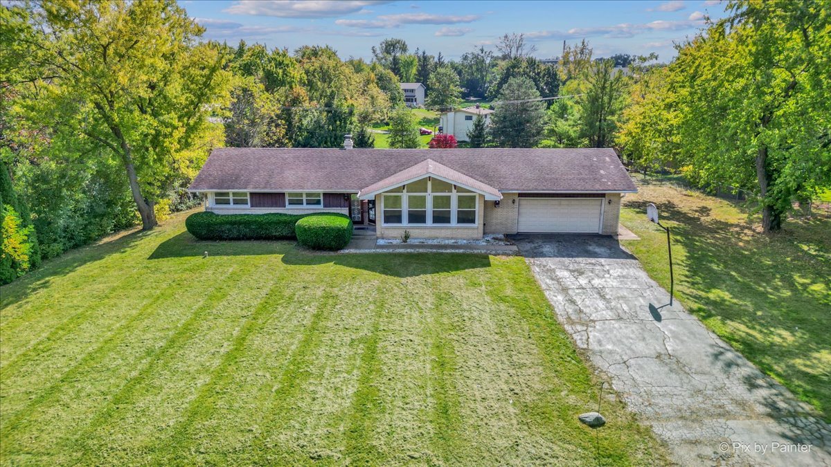 24251 W Bayview Road, Antioch, IL 60002