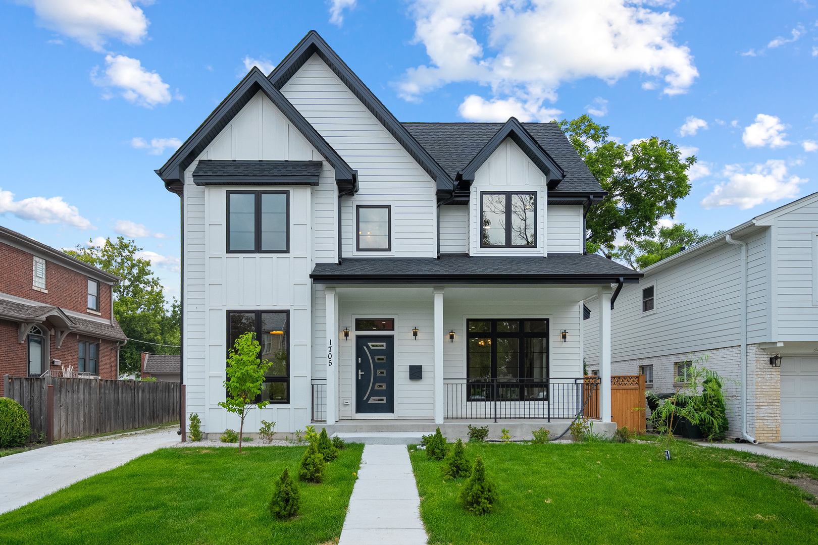 1705 S Prospect Avenue, Park Ridge, IL 60068