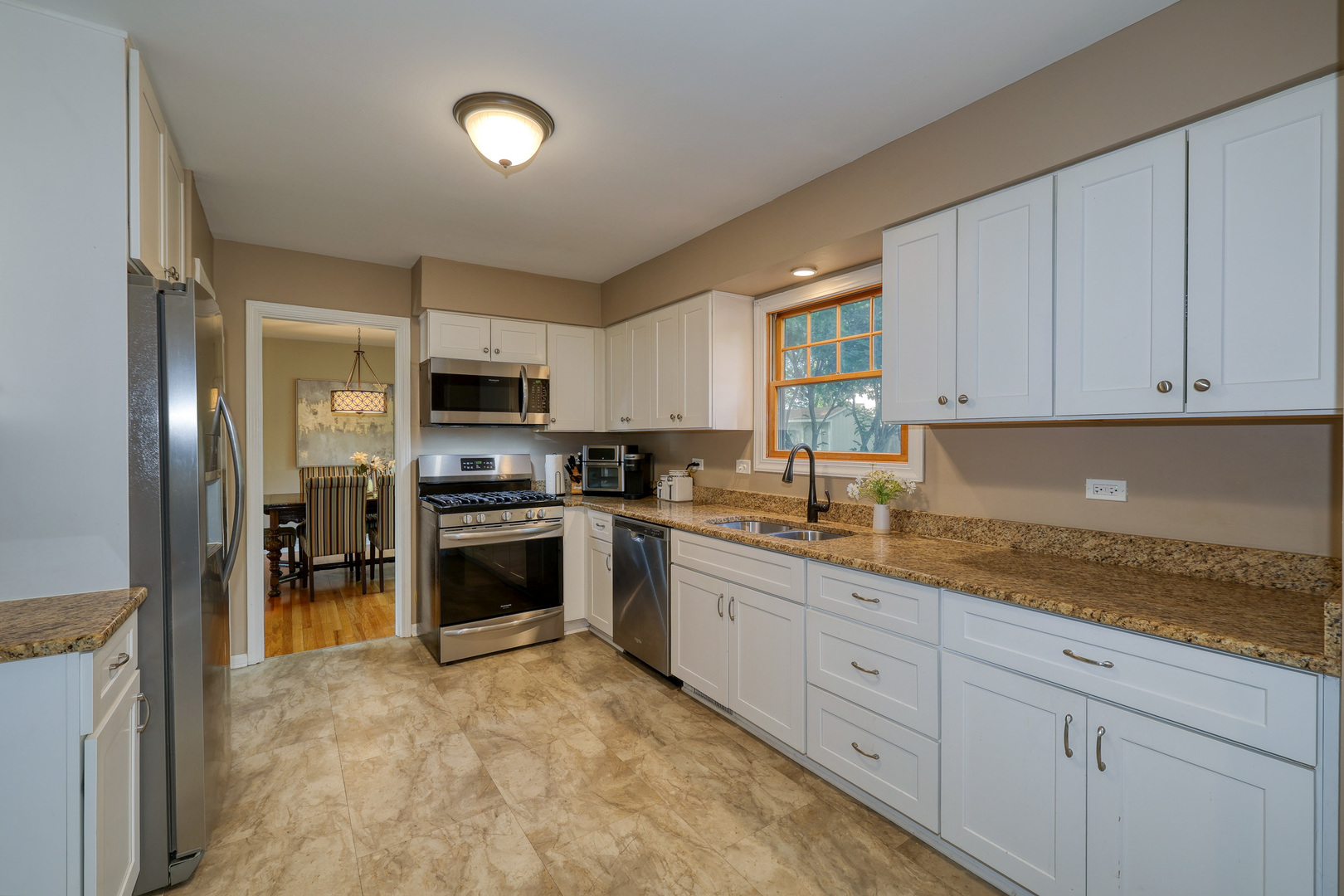 6S503 Bridlespur Drive, Naperville, IL 60540