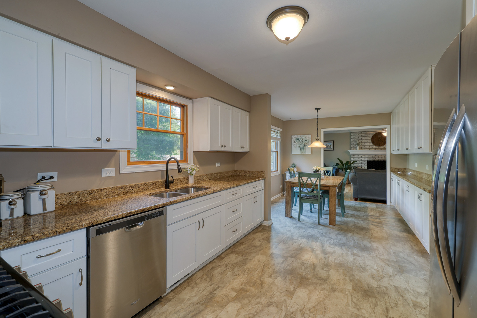 6S503 Bridlespur Drive, Naperville, IL 60540