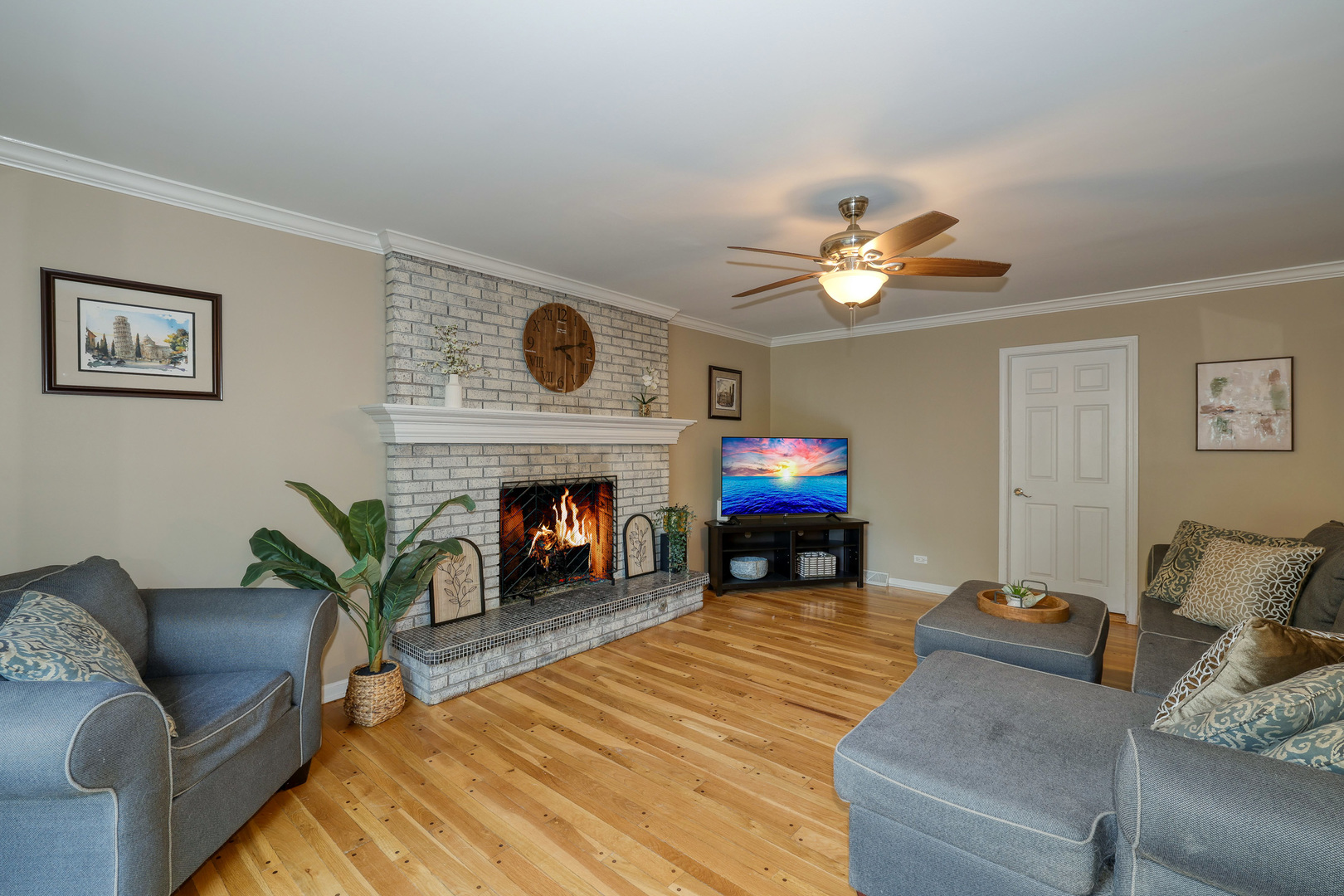 6S503 Bridlespur Drive, Naperville, IL 60540