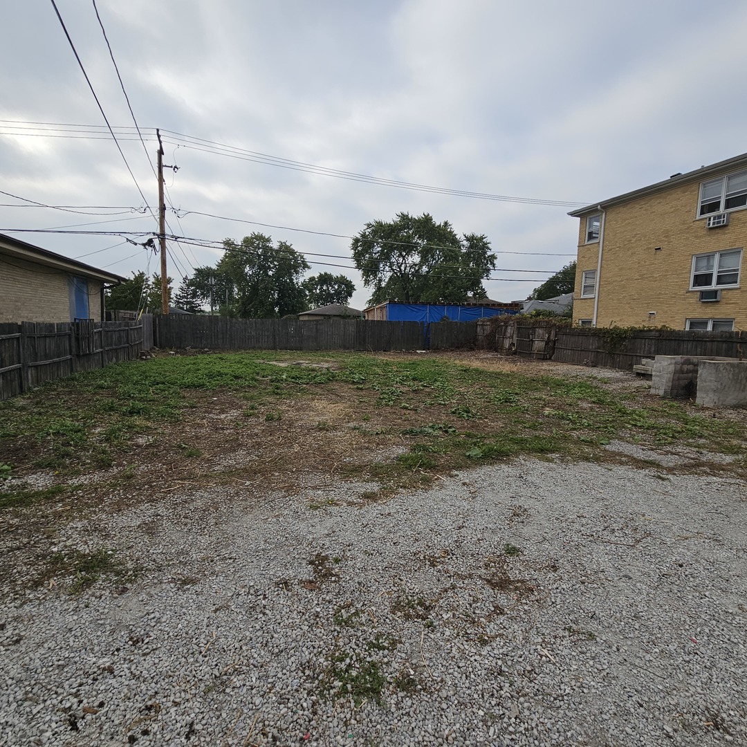 11353 W Grand Avenue, Melrose Park, IL 60164