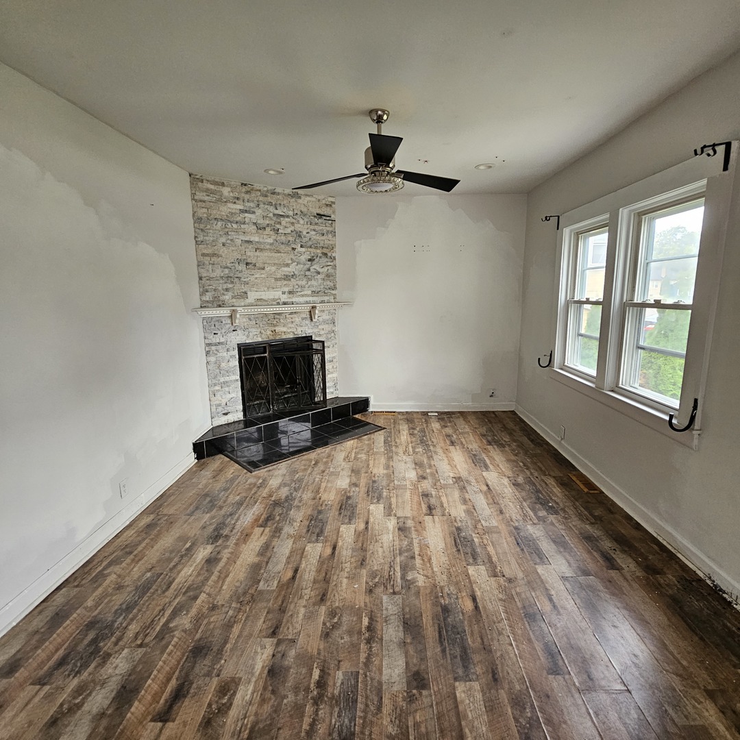 11353 W Grand Avenue, Melrose Park, IL 60164