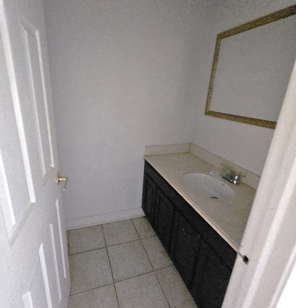 11353 W Grand Avenue, Melrose Park, IL 60164