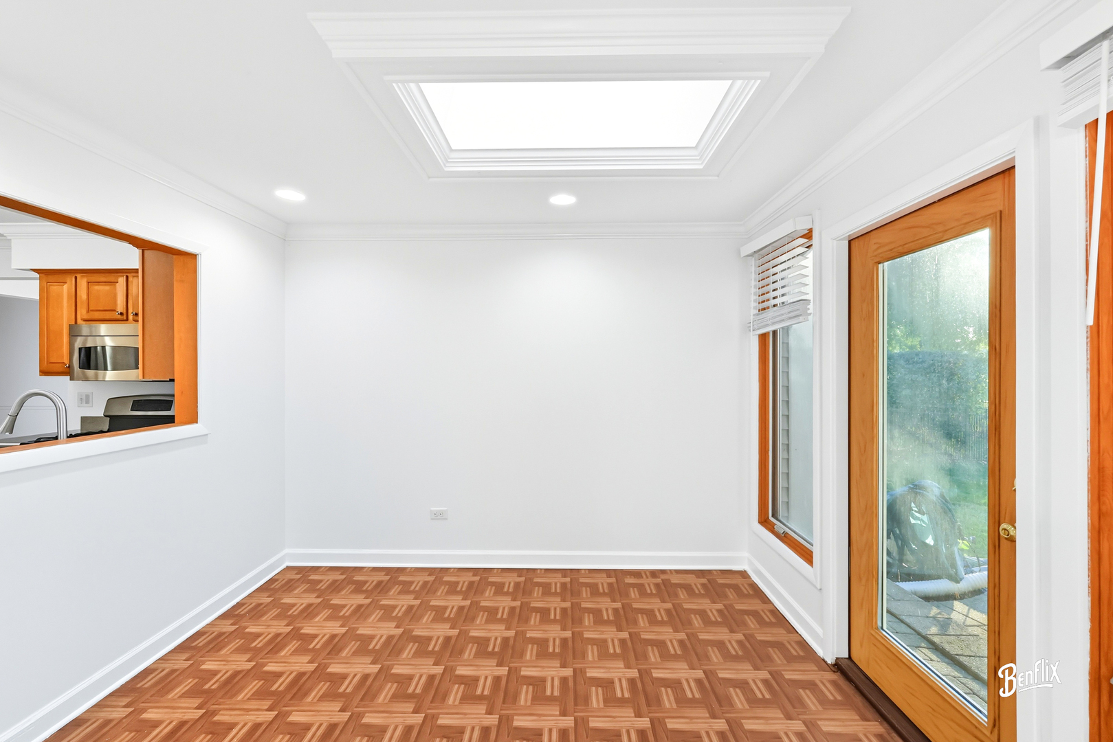 1118 Larraway Drive, Buffalo Grove, IL 60089