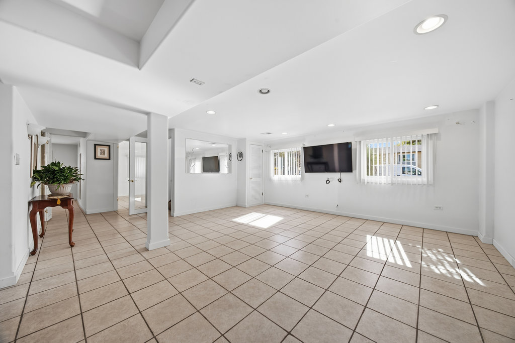 3404 W 125th Street, Alsip, IL 60803