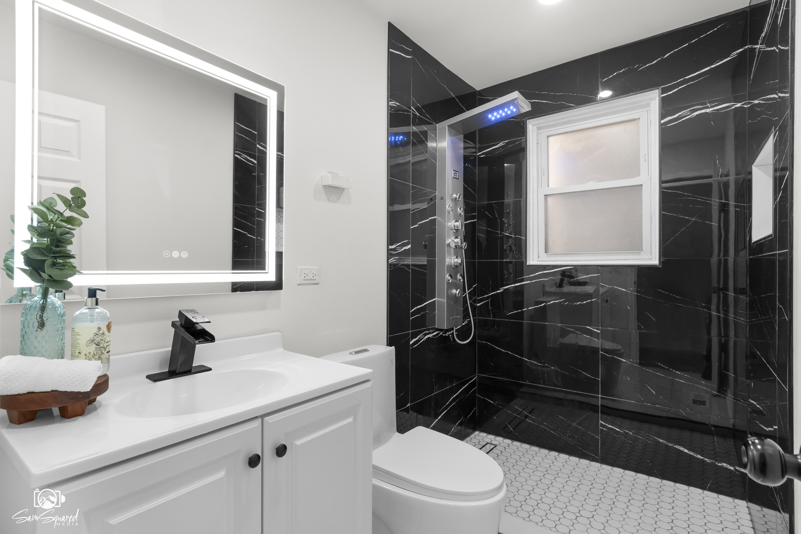 5636 S Carpenter Street, Chicago, IL 60621