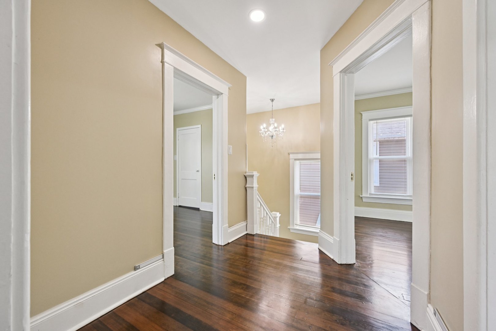 325 4th Street, Waukegan, IL 60085