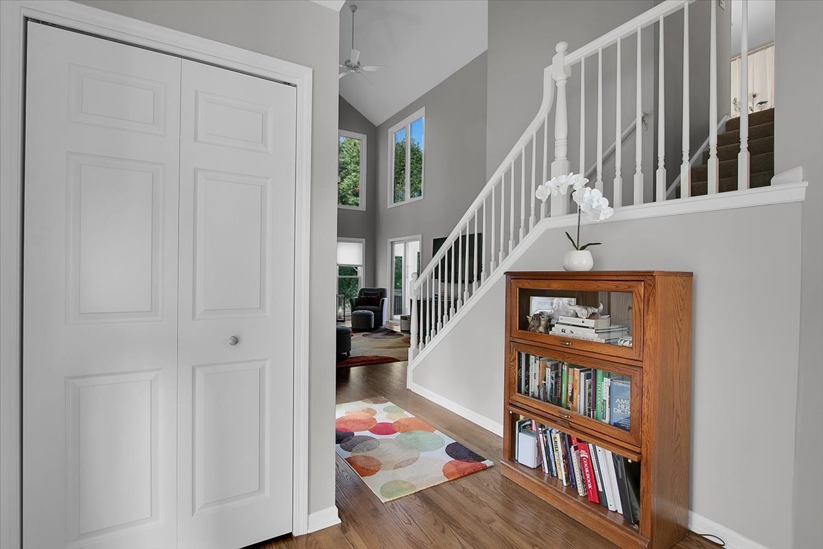 959 N Brainard Street, Naperville, IL 60563