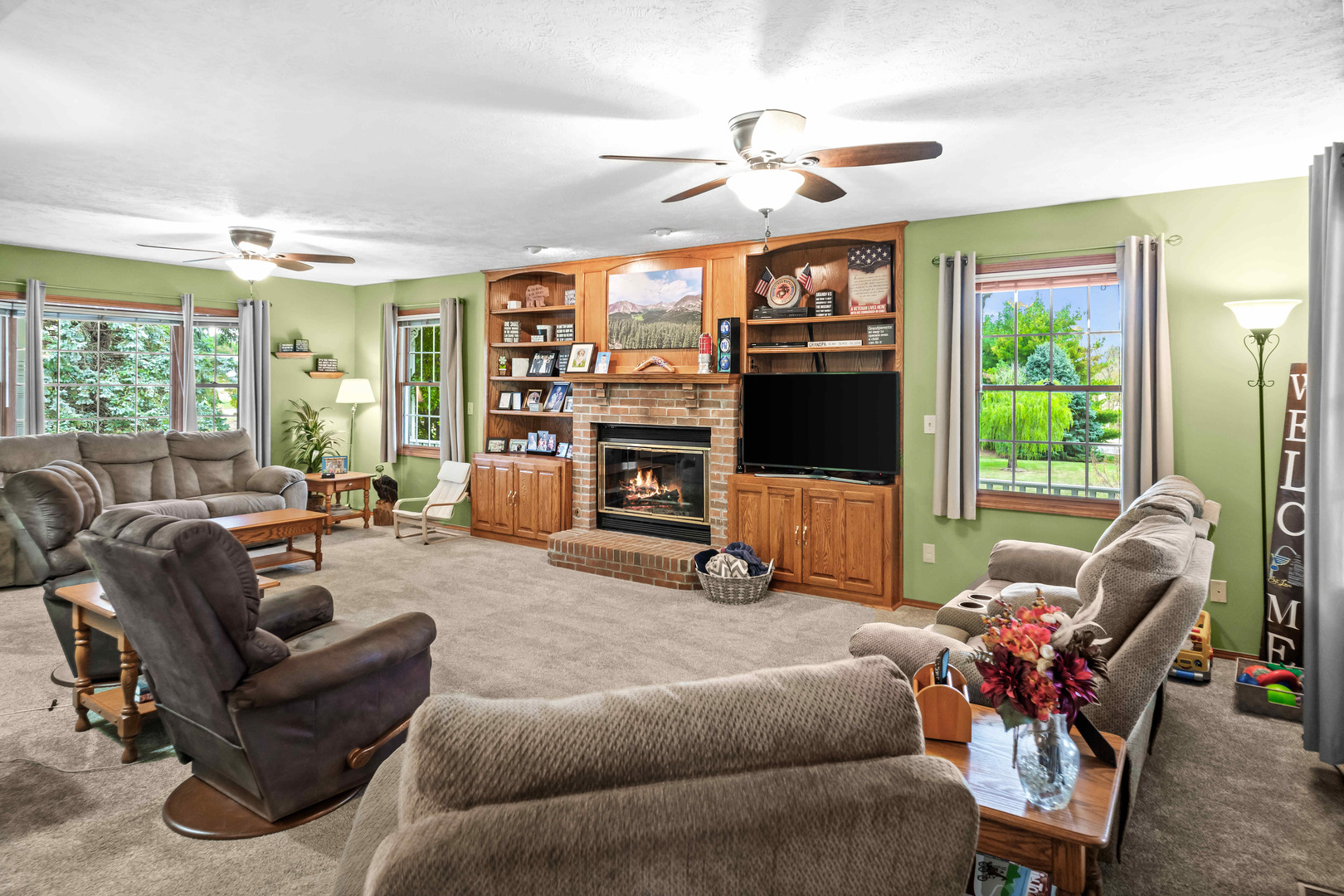 111 Donner Court, Heyworth, IL 61745