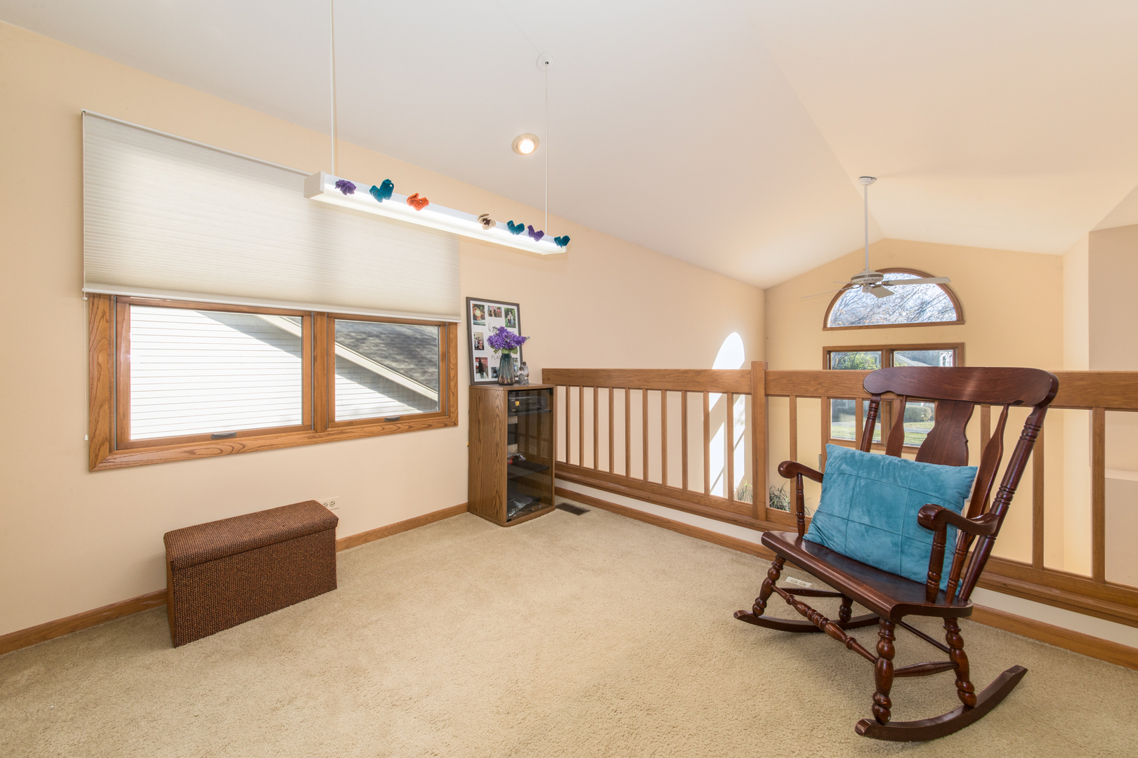 1956 N Lake Arlington Drive, Arlington Heights, IL 60004