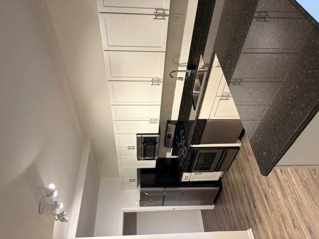 625 Deerfield Road #309, Deerfield, IL 60015