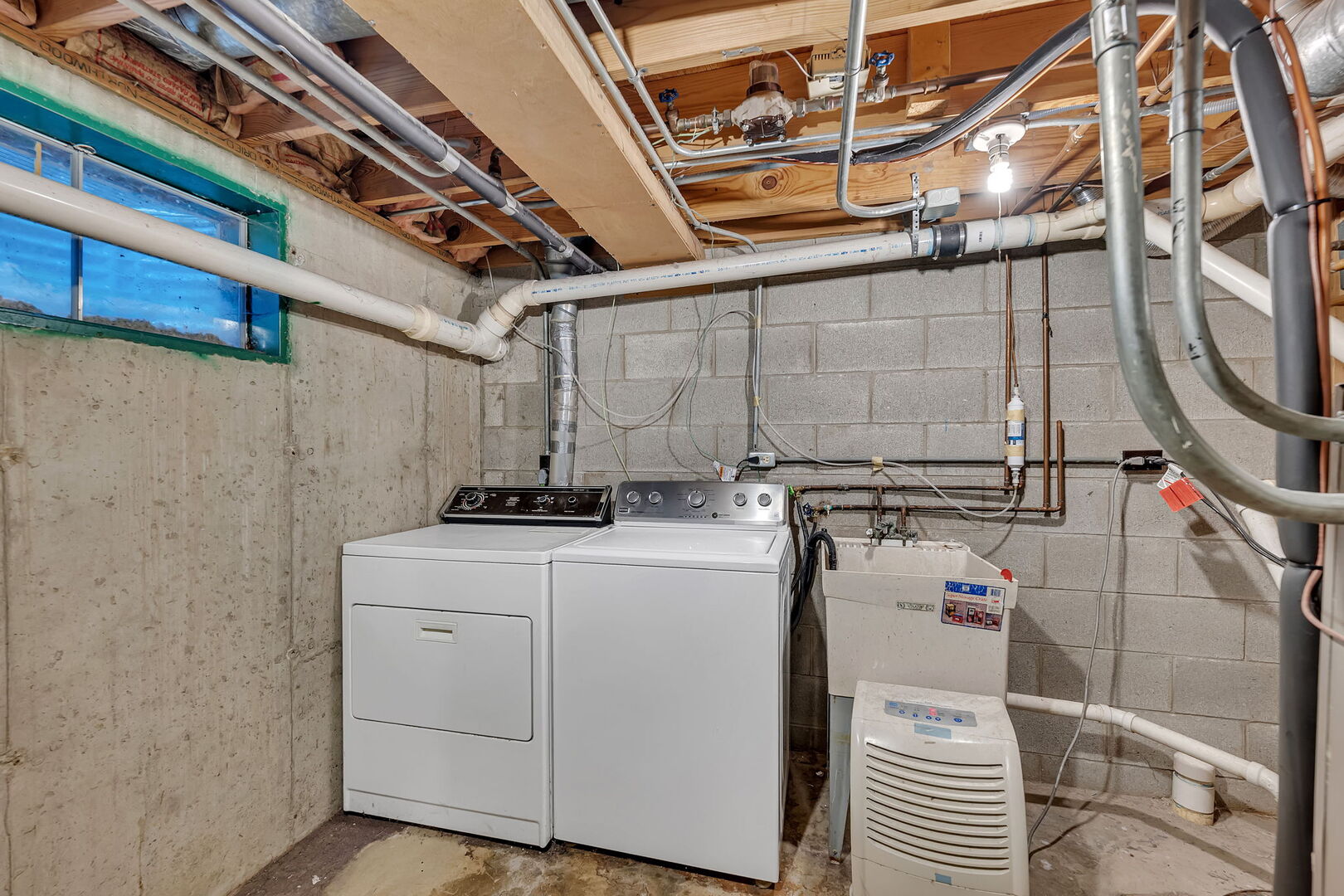 613 E 3rd Street #4, Lockport, IL 60441