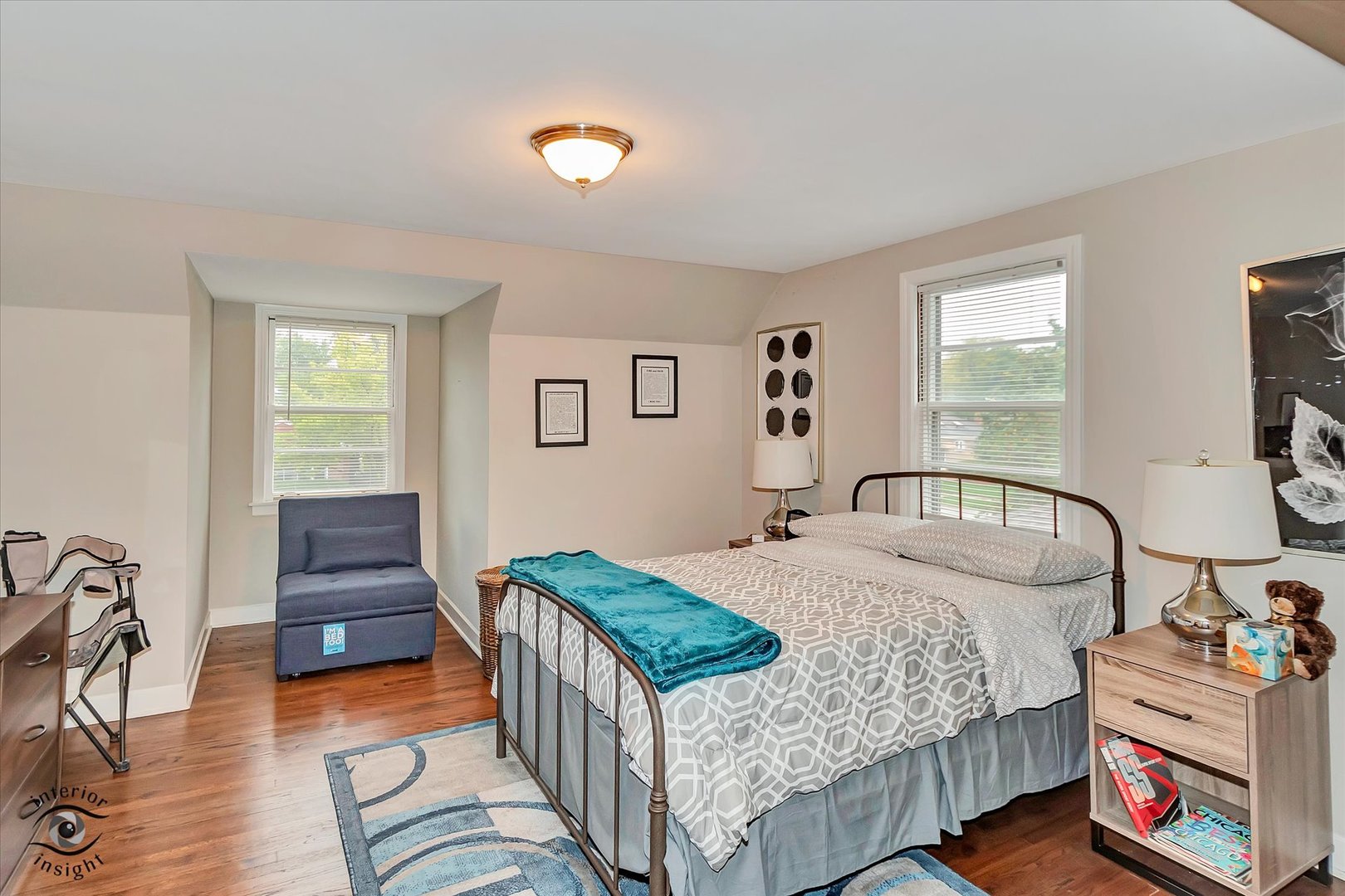 4050 Harvard Terrace, Skokie, IL 60076