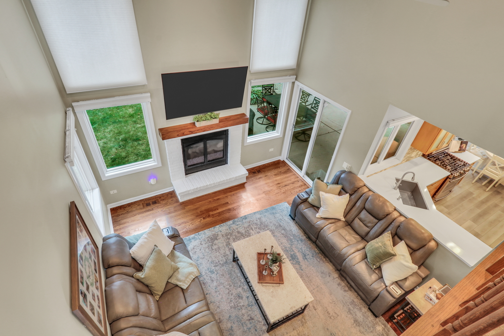 6183 OLD FARM Lane, Gurnee, IL 60031