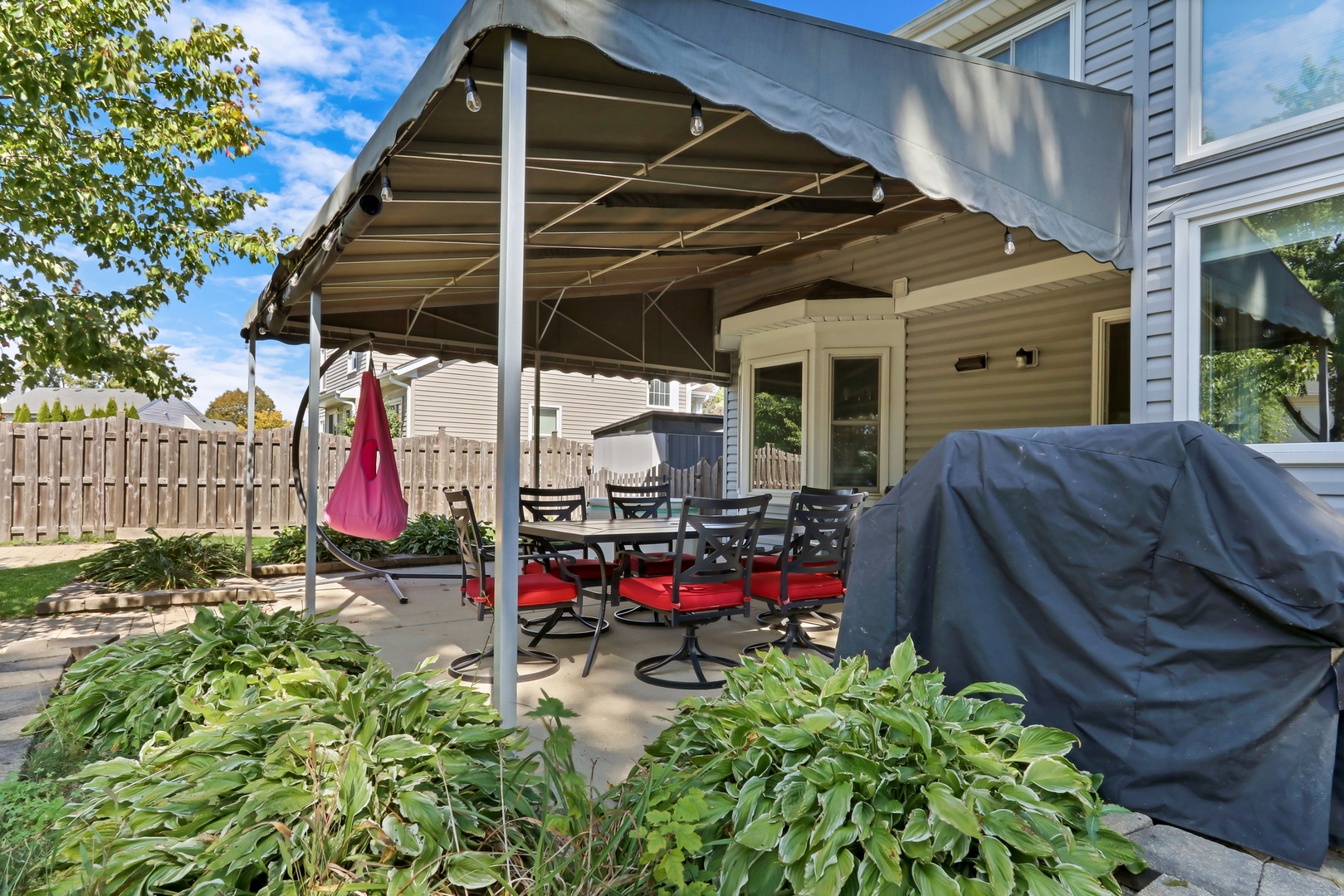 6183 OLD FARM Lane, Gurnee, IL 60031