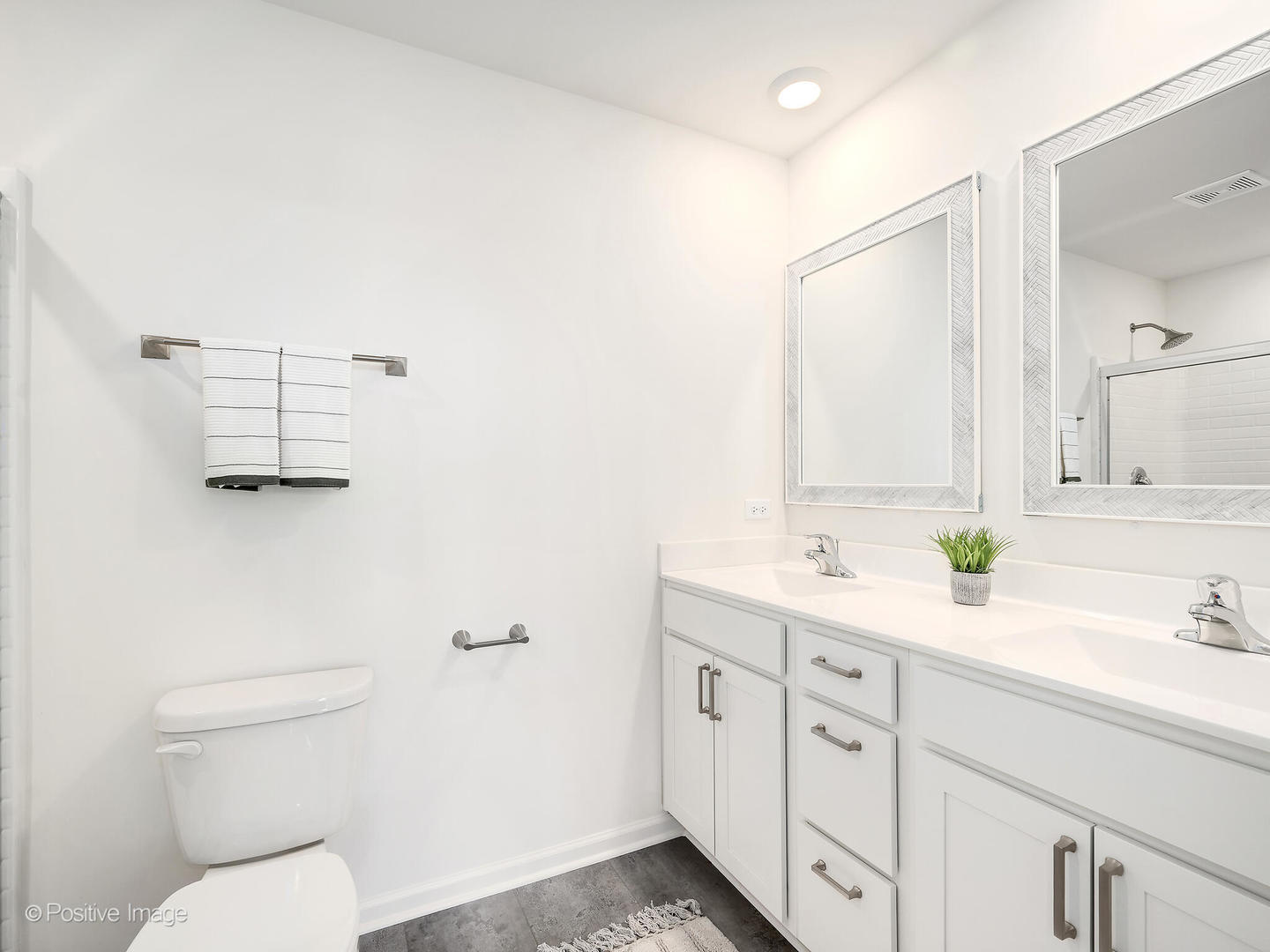 317 Summit Circle, Lombard, IL 60148