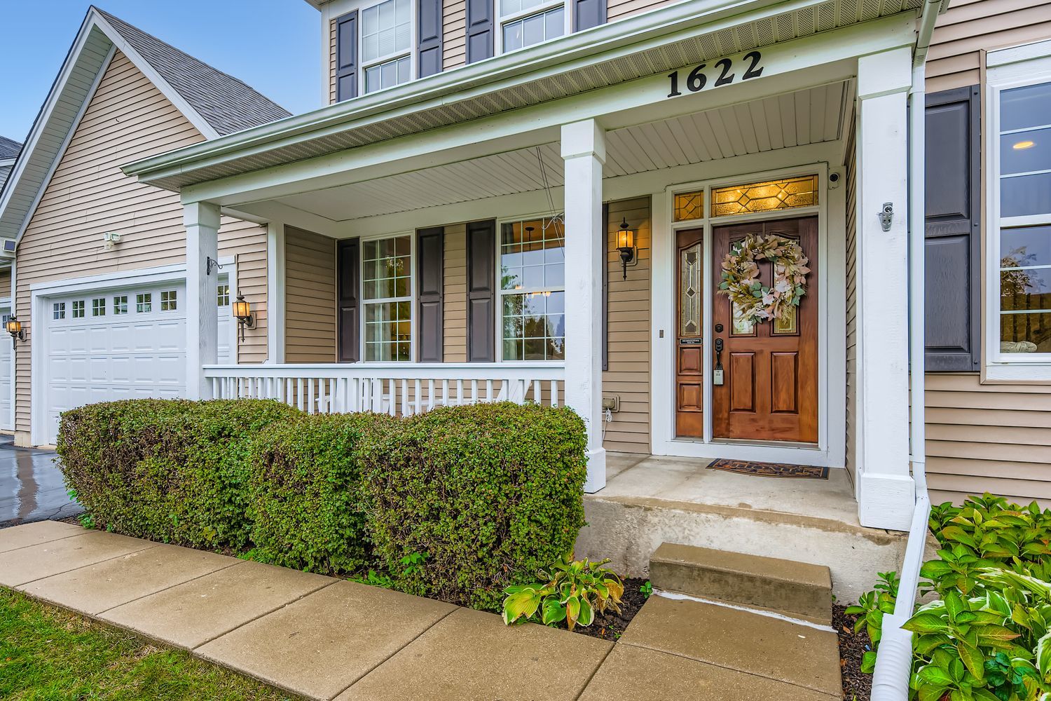 1622 Conway Circle, McHenry, IL 60050