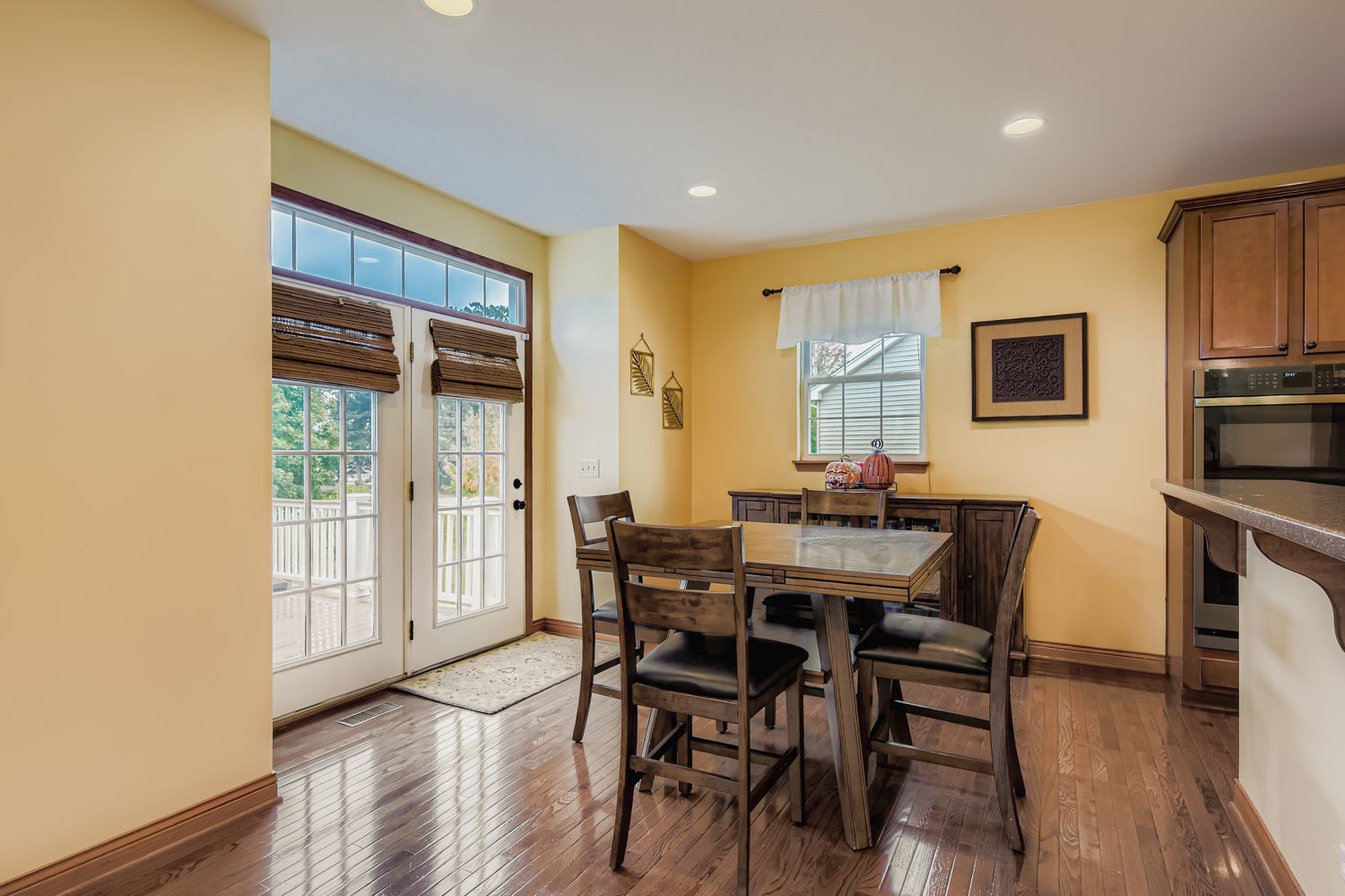 1622 Conway Circle, McHenry, IL 60050