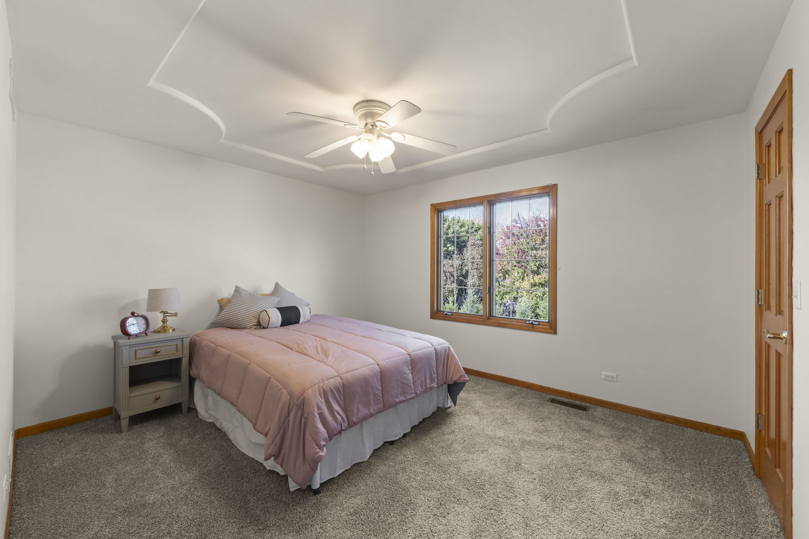 2711 Wait Road, Naperville, IL 60564