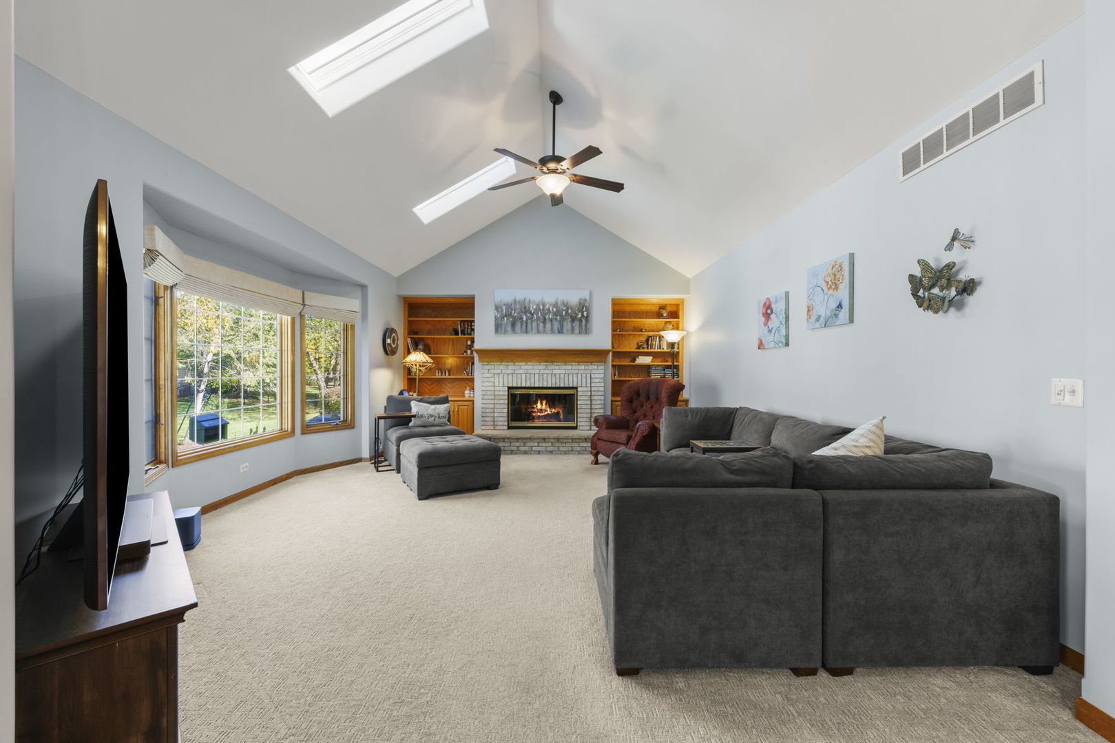 2711 Wait Road, Naperville, IL 60564