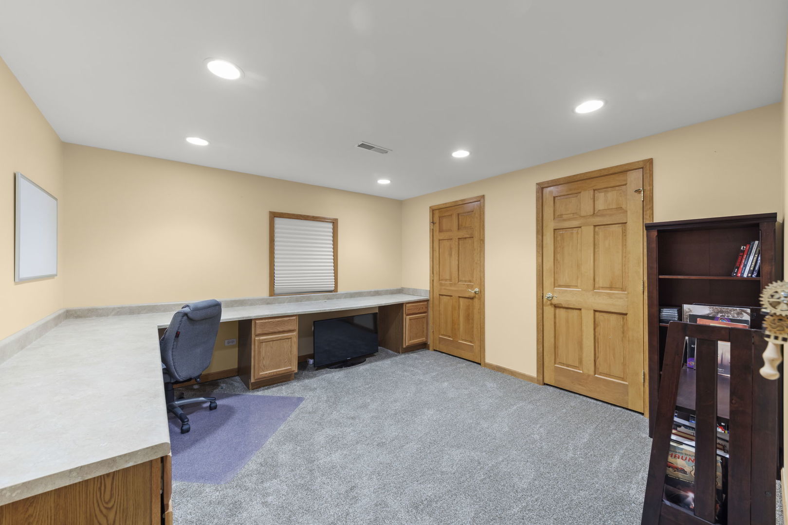 2711 Wait Road, Naperville, IL 60564