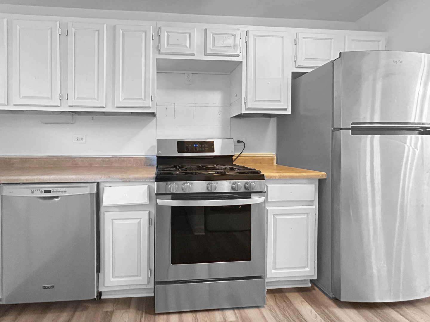 514 Alton Court, Carol Stream, IL 60188