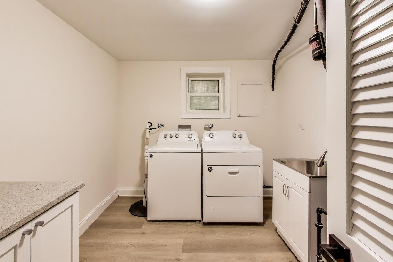 6915 Hawthorne Lane, Hanover Park, IL 60133