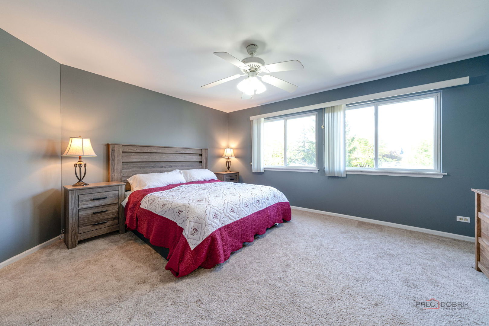 2244 N Canterbury Lane, Round Lake Beach, IL 60073