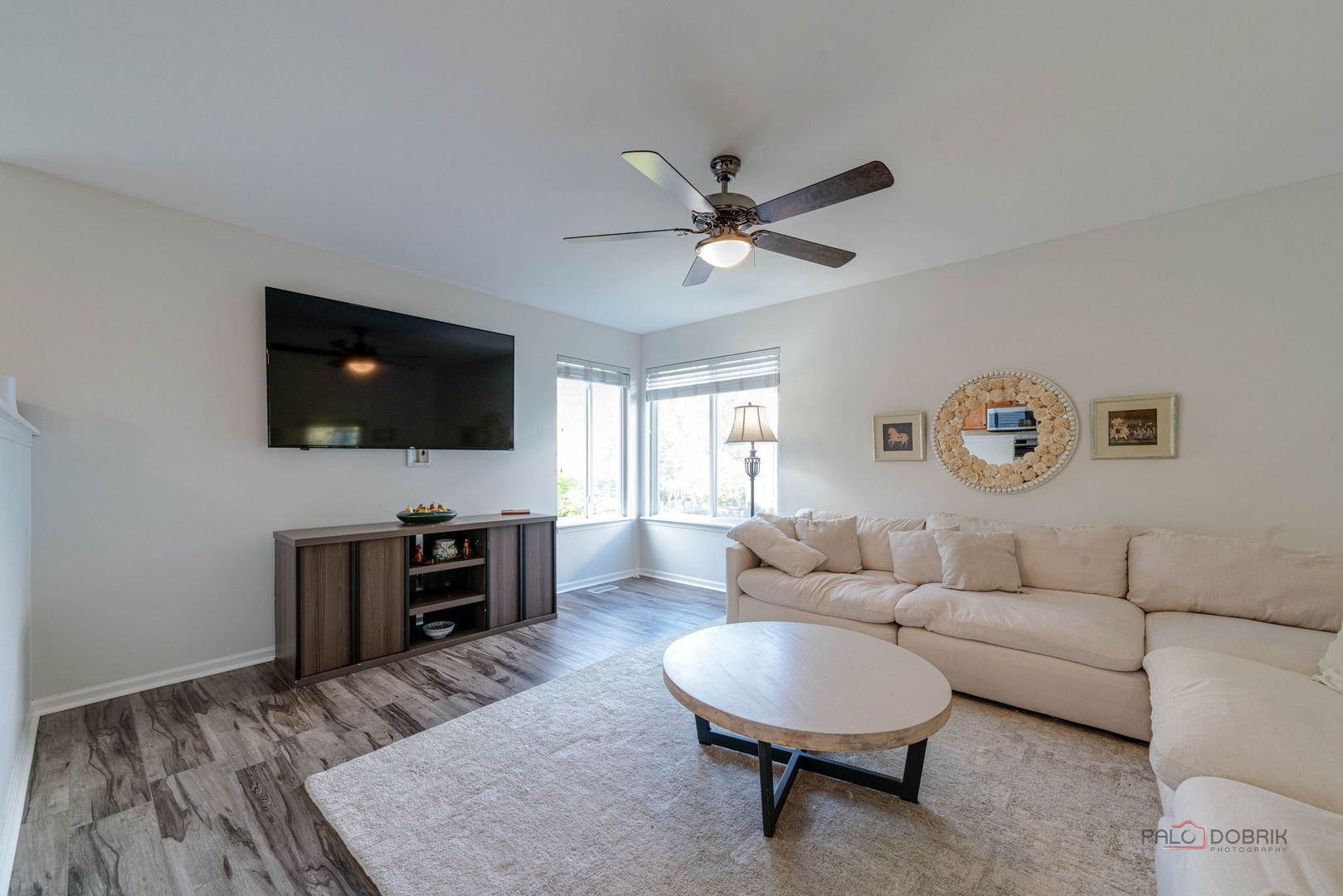 2244 N Canterbury Lane, Round Lake Beach, IL 60073