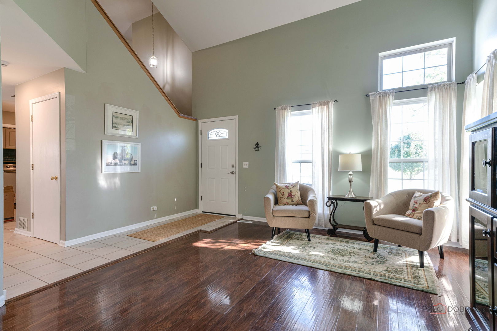 2244 N Canterbury Lane, Round Lake Beach, IL 60073