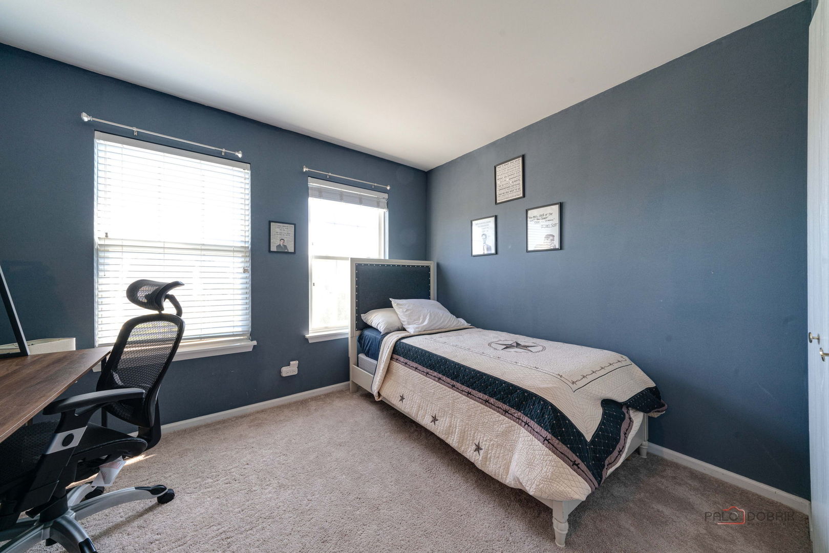 2244 N Canterbury Lane, Round Lake Beach, IL 60073