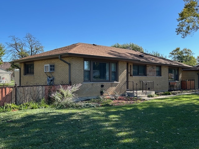 7921 Mobile Avenue, Burbank, IL 60459