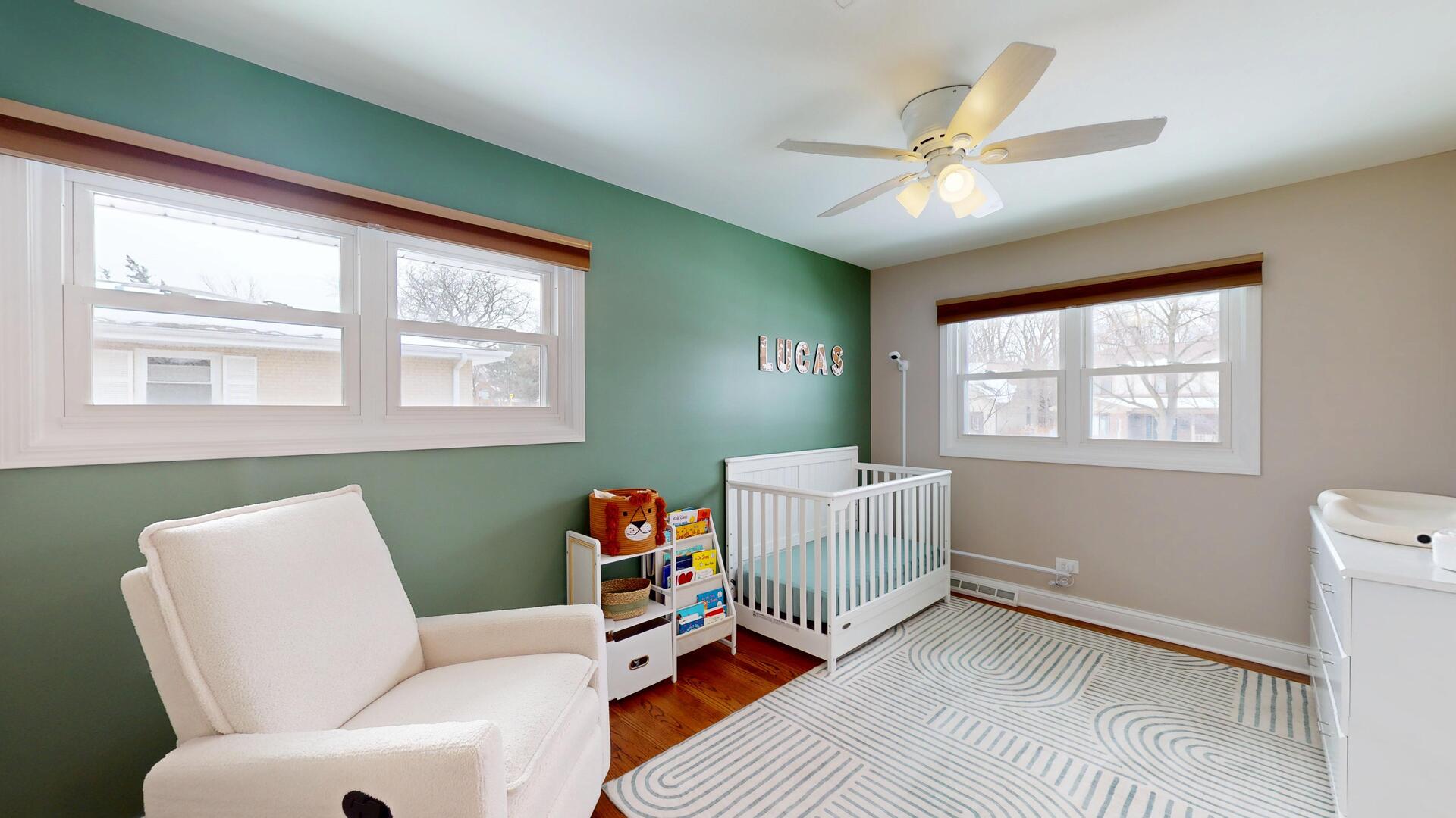 6033 Brookbank Road, Downers Grove, IL 60516