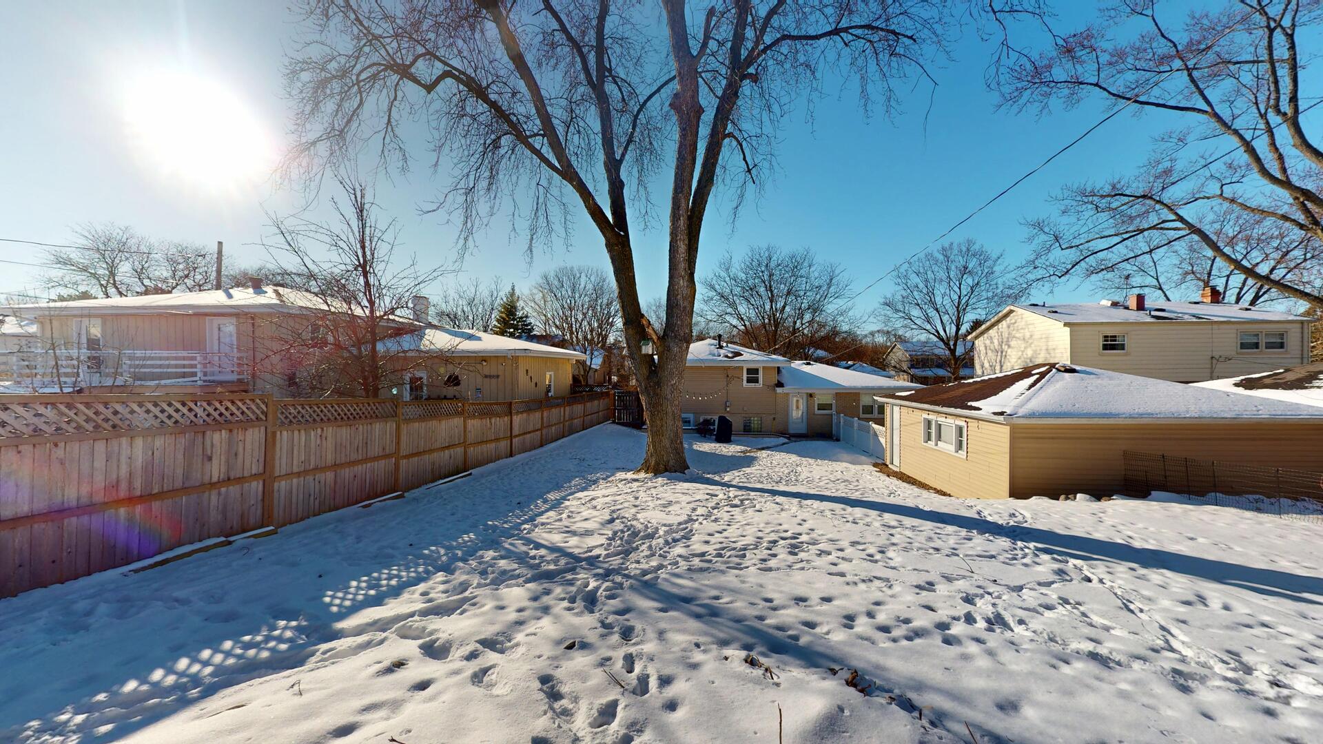 6033 Brookbank Road, Downers Grove, IL 60516