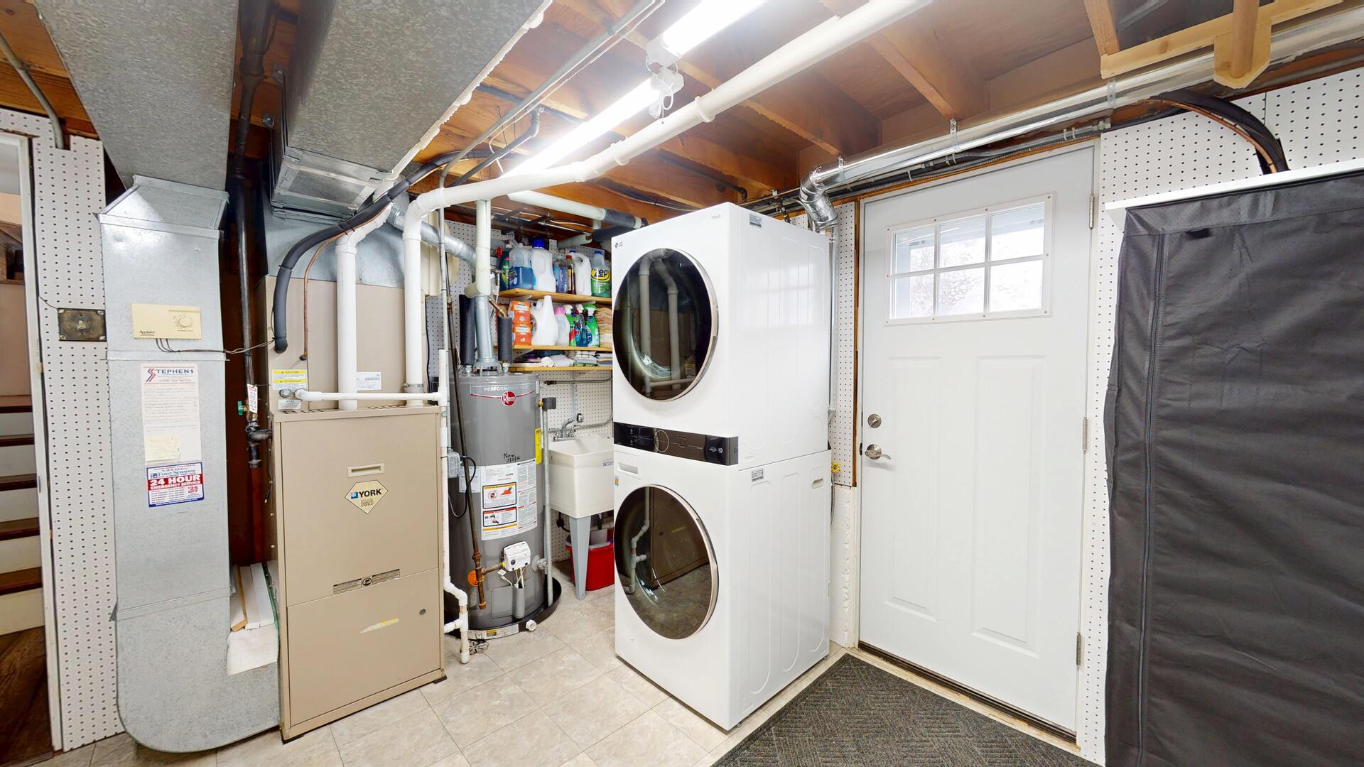 6033 Brookbank Road, Downers Grove, IL 60516