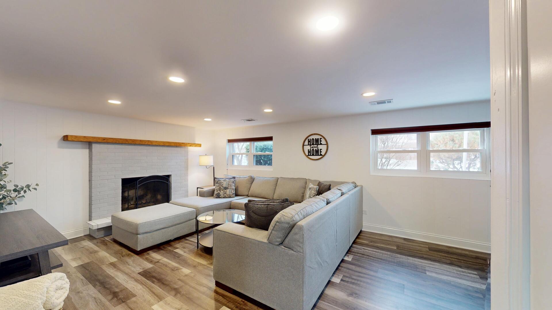 6033 Brookbank Road, Downers Grove, IL 60516