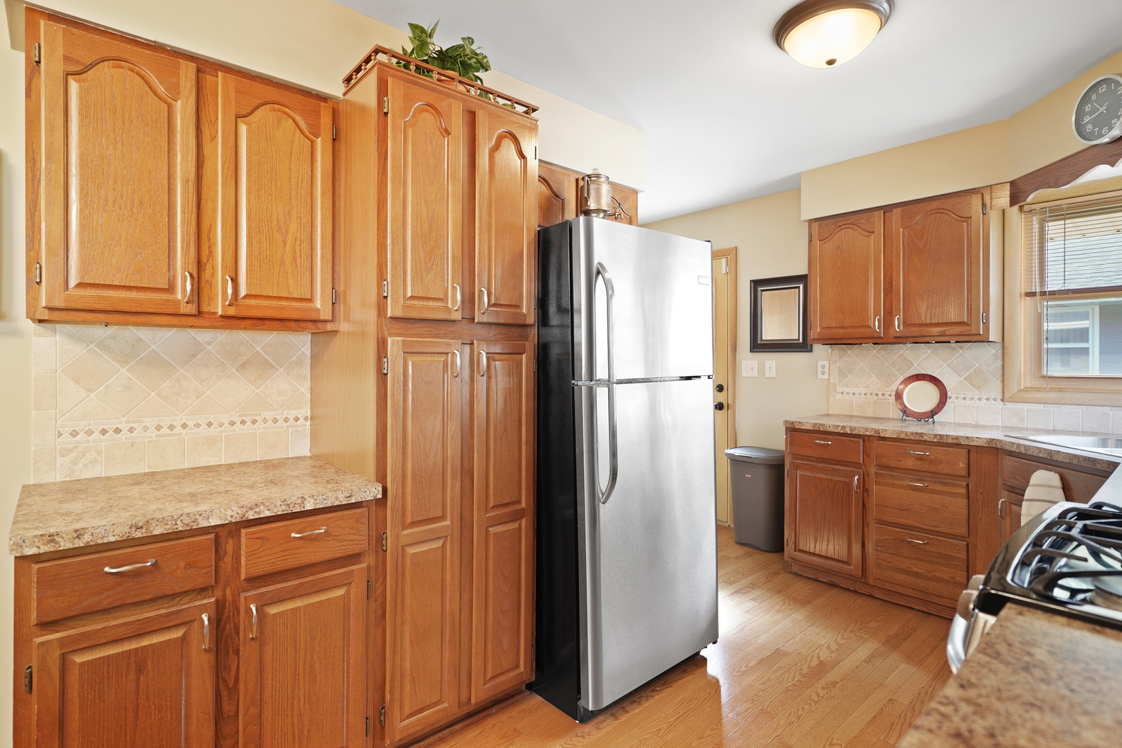 2526 Gabriel Avenue, Zion, IL 60099