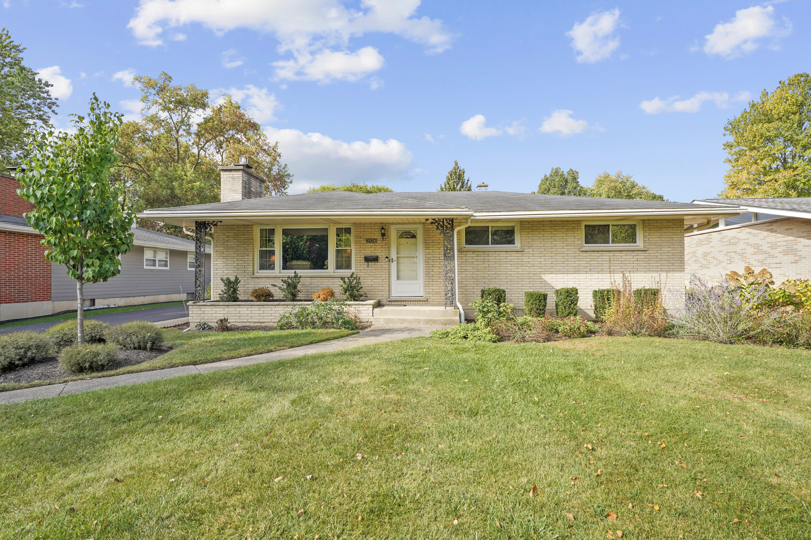 2526 Gabriel Avenue, Zion, IL 60099