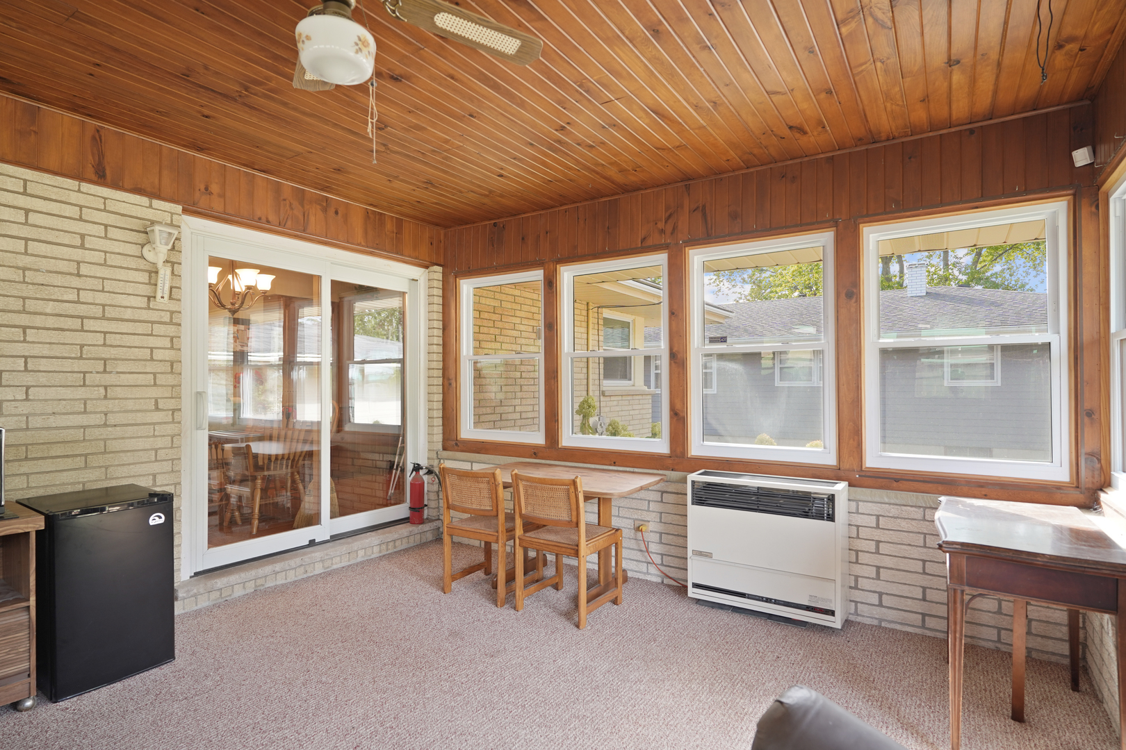 2526 Gabriel Avenue, Zion, IL 60099