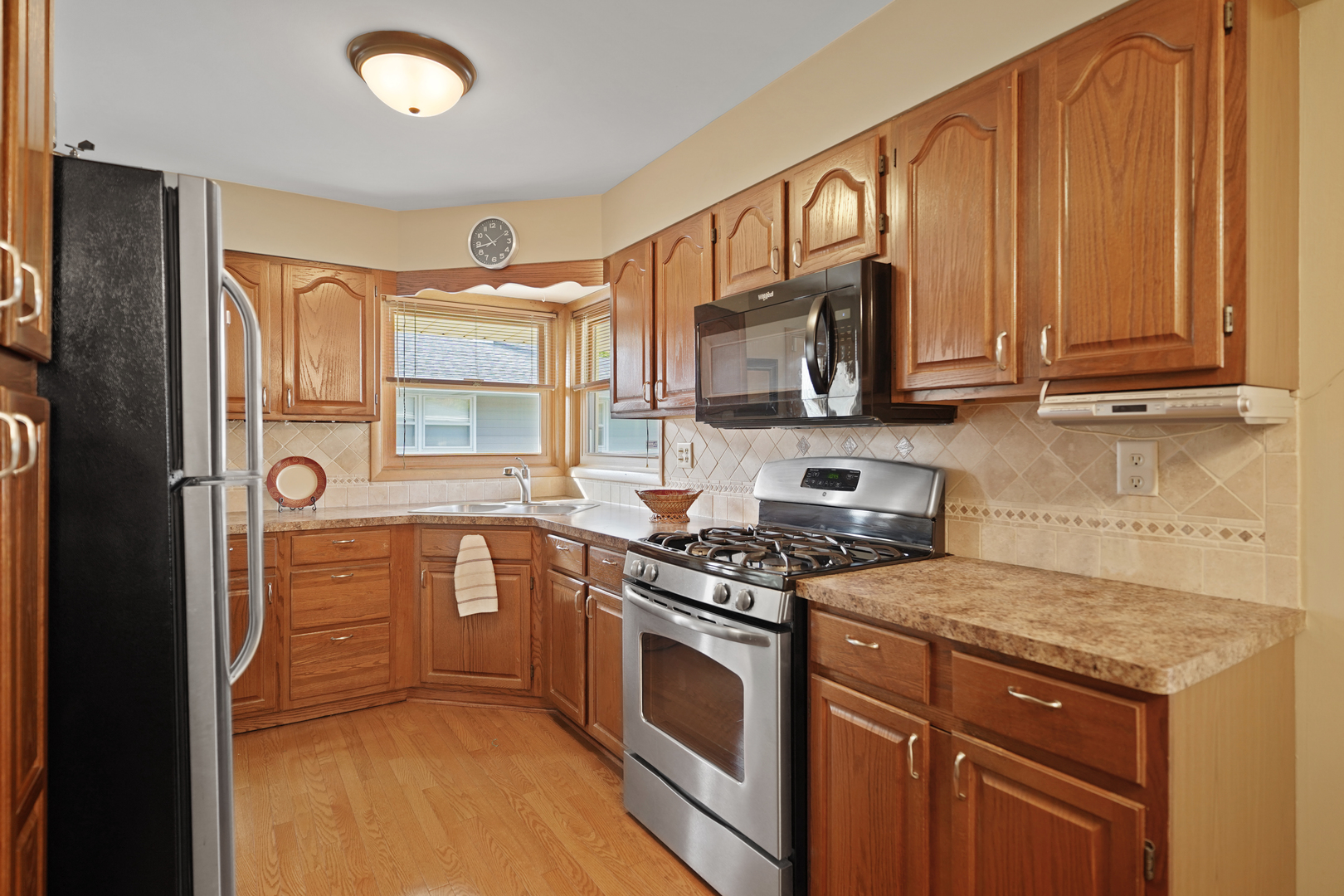 2526 Gabriel Avenue, Zion, IL 60099